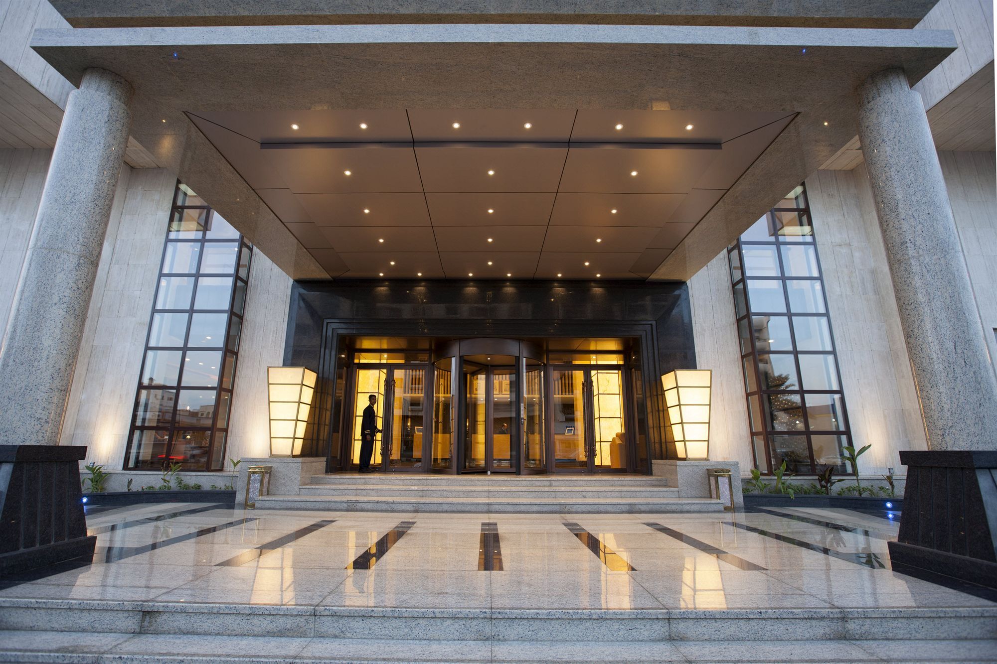 Boudl Al Tahlia Aparthotel Jeddah Exterior photo