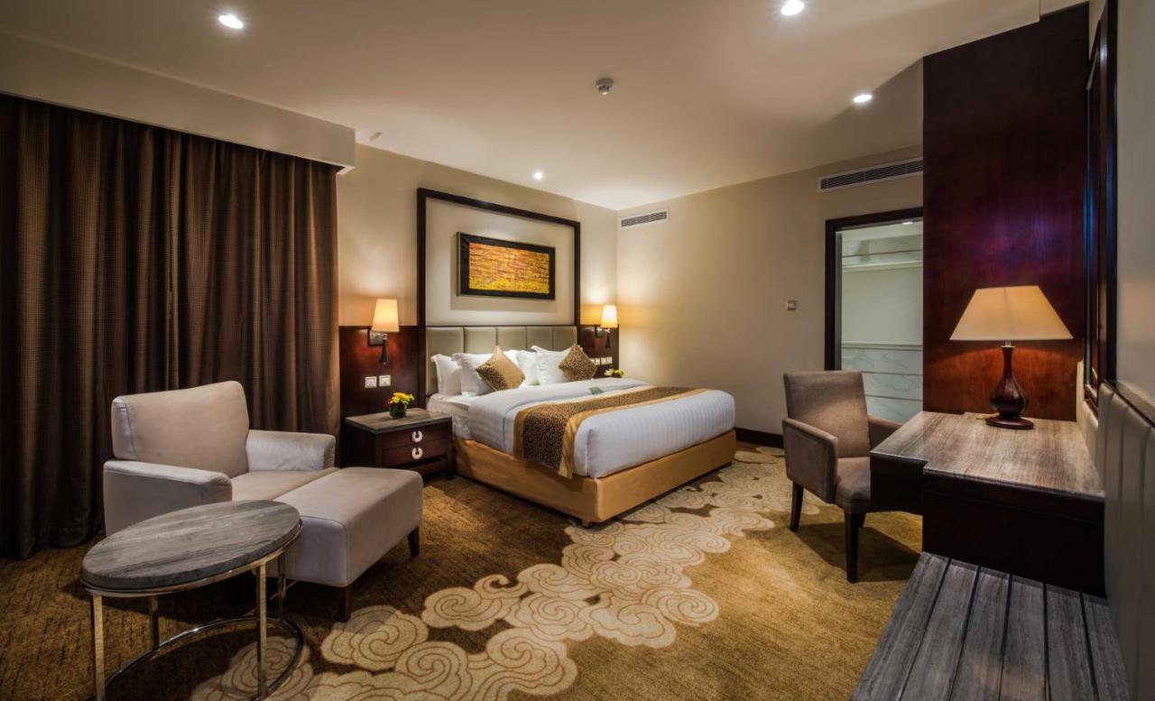Boudl Al Tahlia Aparthotel Jeddah Room photo