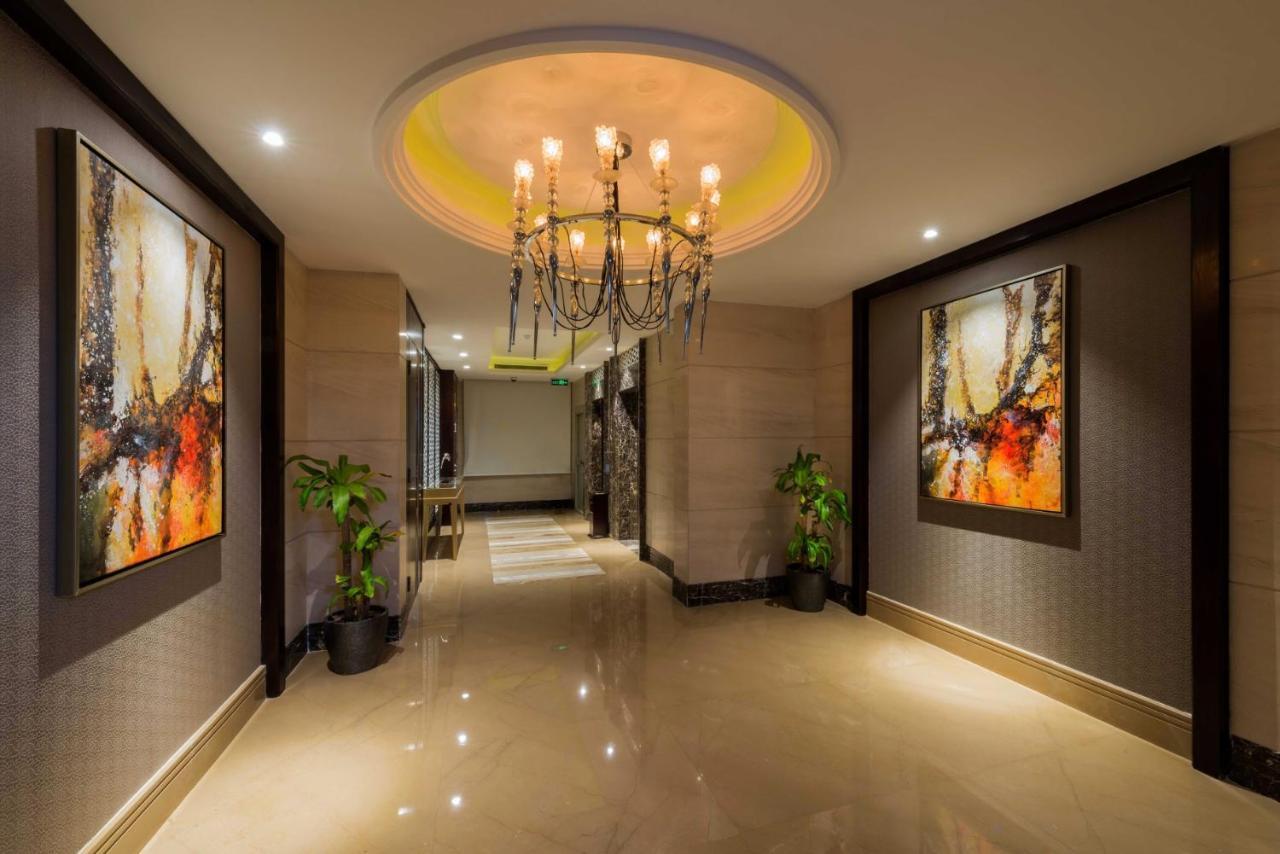 Boudl Al Tahlia Aparthotel Jeddah Room photo