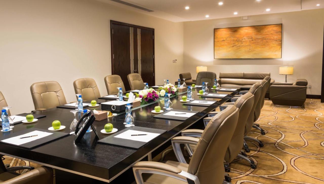 Boudl Al Tahlia Aparthotel Jeddah Room photo