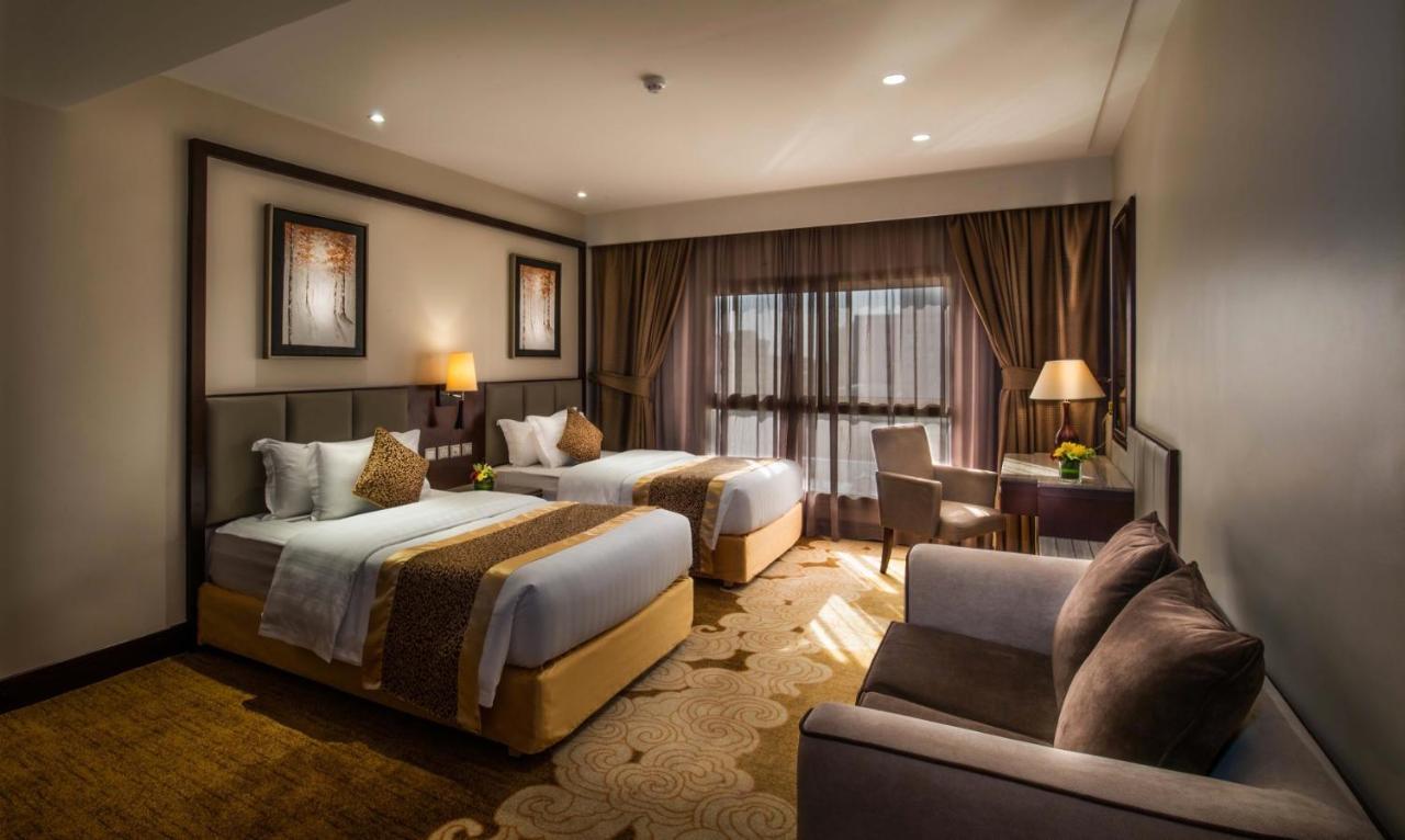 Boudl Al Tahlia Aparthotel Jeddah Room photo